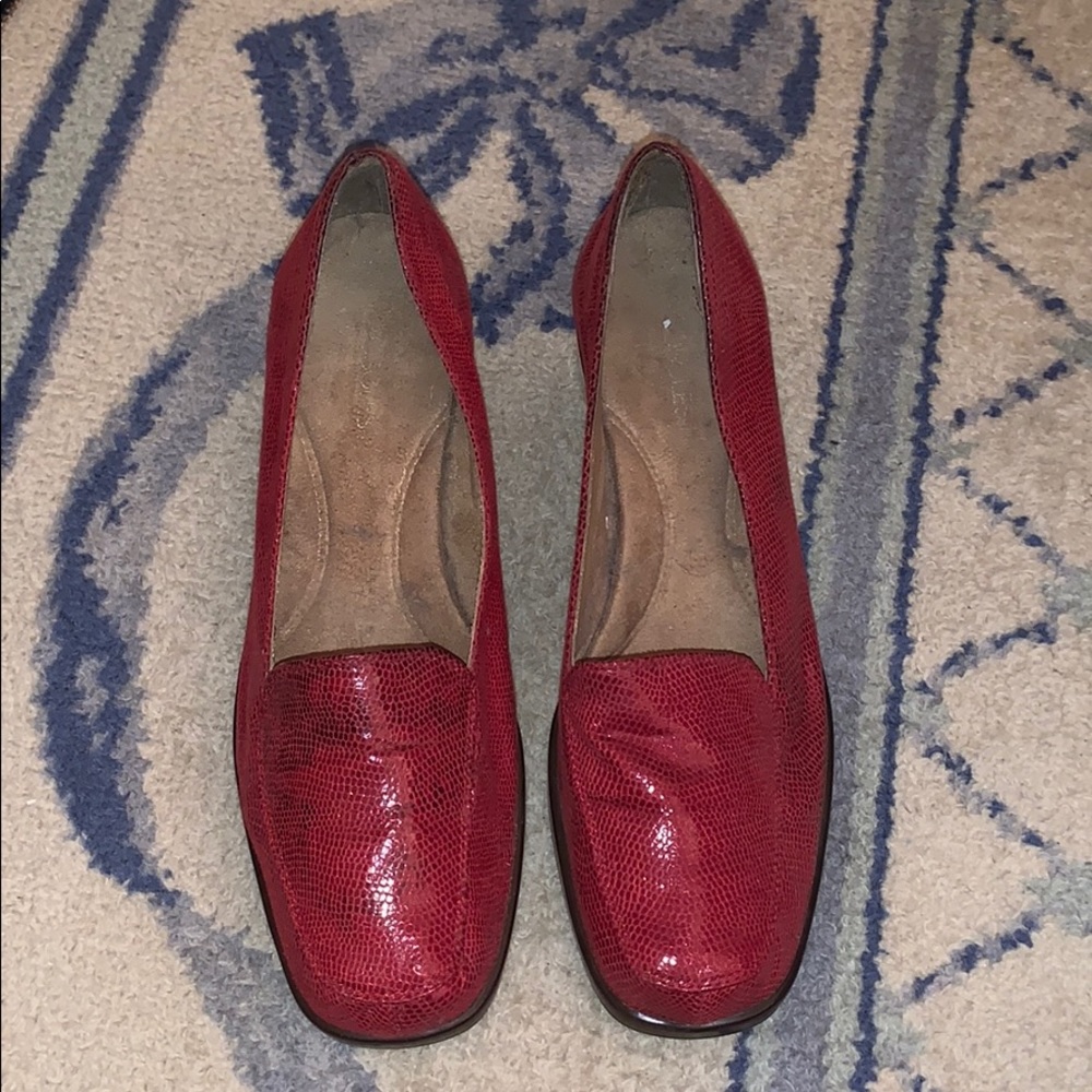 Snakeskin shoes